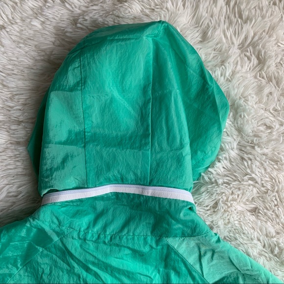 Nike Tech Aeroshield Moto Cape Jacket Size M - Picture 15 of 15